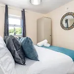 Fortified 4 Bedroom Holly Дом отдыха