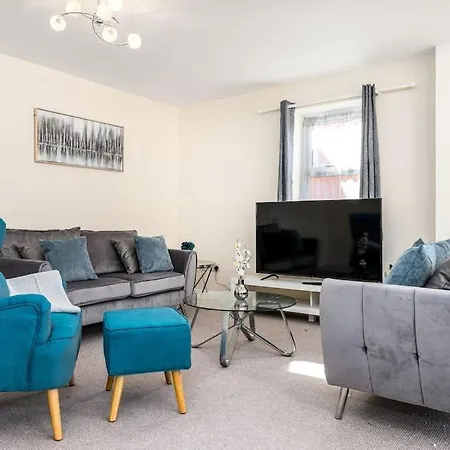 Prázdninový dům Fortified 4 Bedroom Holly *